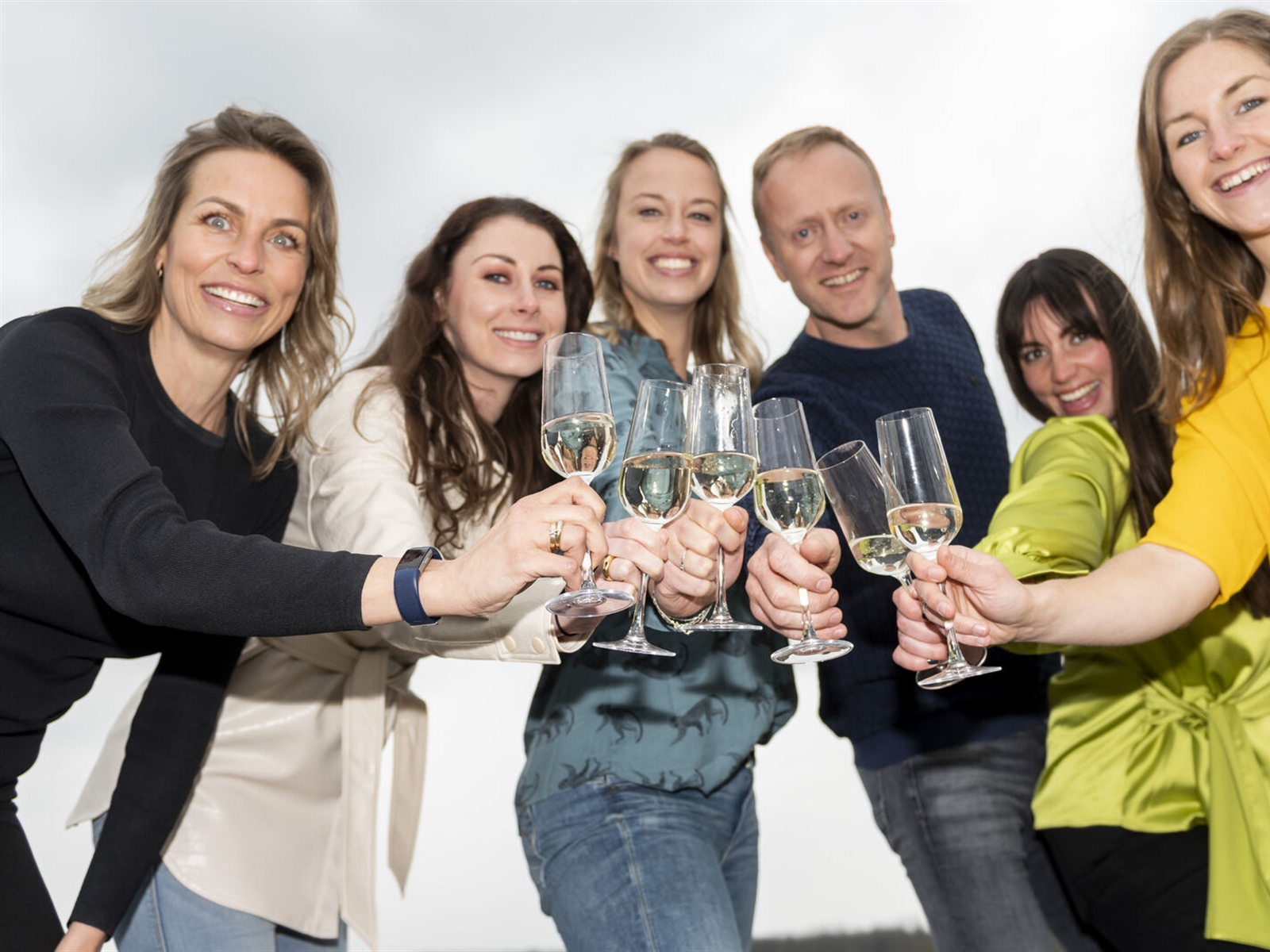 Wij wensen iedereen fijne feestdagen en alle goeds voor het nieuwe jaar