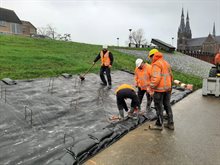 Bekramming aanleggen dijk