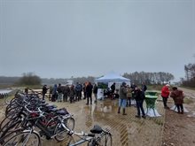 Startpunt wandeling door de kletsnatte waterberging