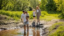 Gezin-blotevoetenpad fotocredits gebruiken_ Land van de Peel