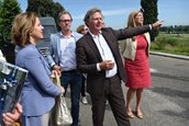 Impressie van bezoek van minister van Nieuwenhuizen in 2018 met dijkgraaf Lambert Verheijen